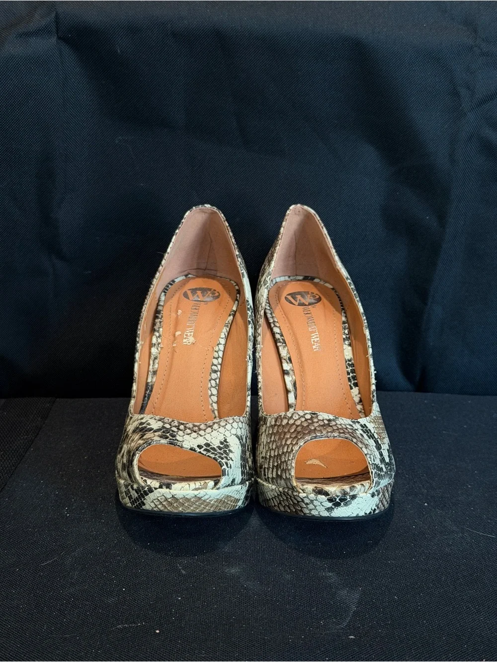 Who What Wear peep toe